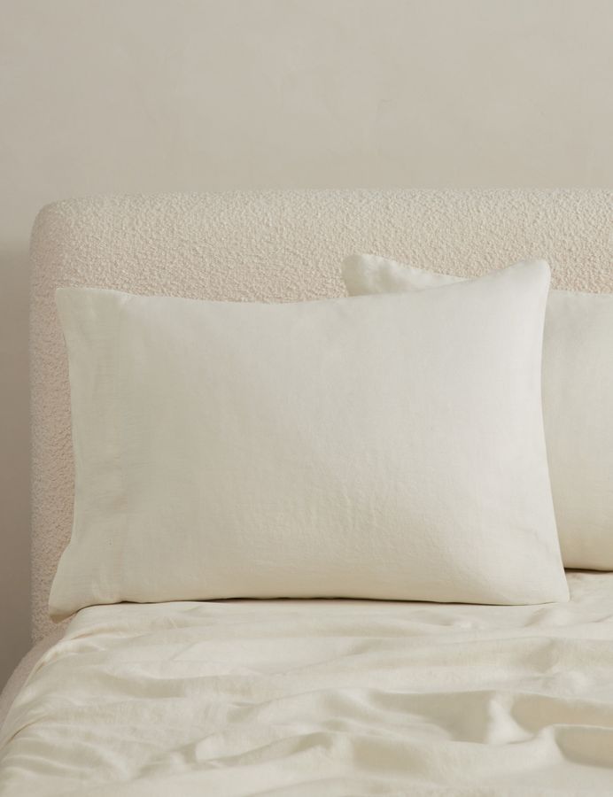 Essie Hemp Pillowcases (Set of 2) by Sarah Sherman Samuel added by Spoak Member