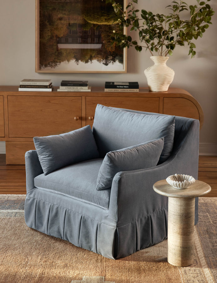 Portola Pleated Chair added by Spoak Member