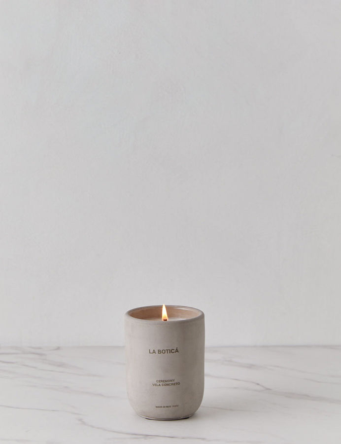 Vela Concreto Candle by La Boticá added by Spoak Member