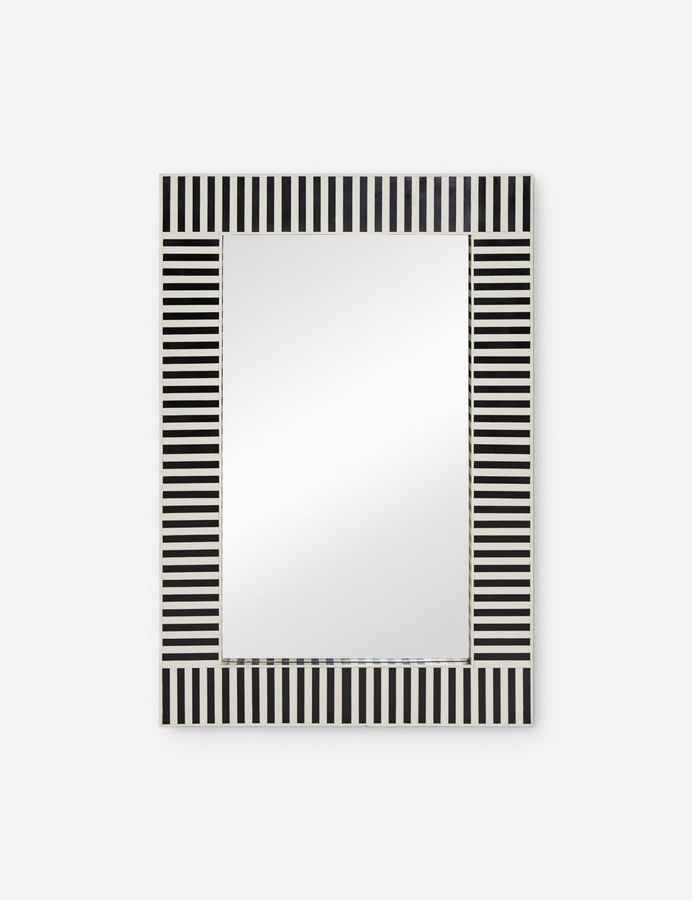 Luciana Mirror added by Spoak Member