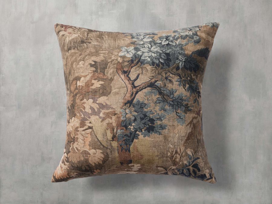 Lento Pillow added by Spoak Member