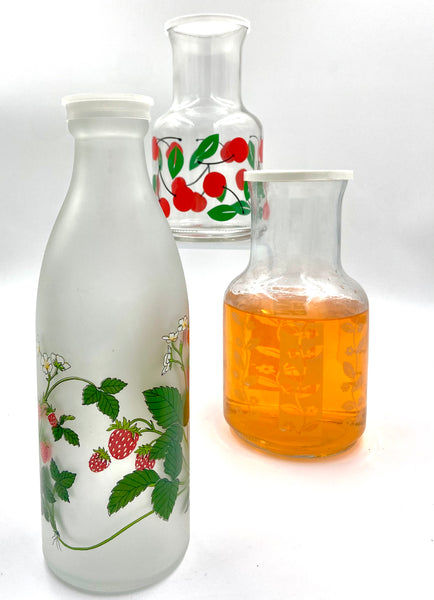 Fruit and Daisy Chain carafes added by Spoak 