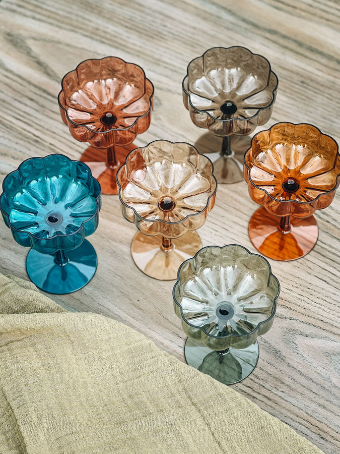 Outdoor Daisy Coupes, Set of 6 added by Spoak Member