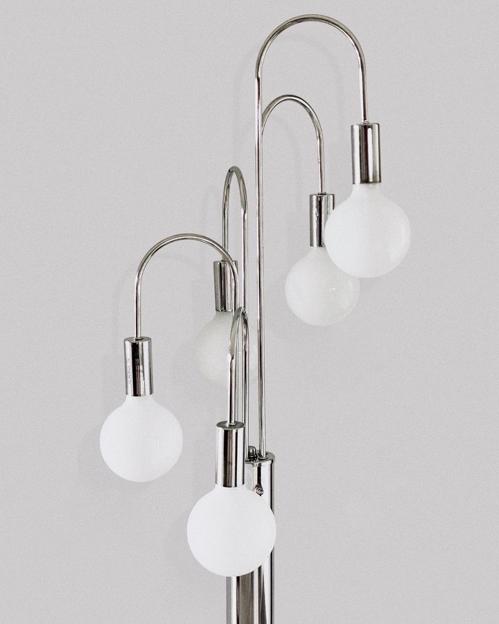 1970s Robert Sonneman Chrome Waterfall Floor Lamp added by Spoak Member
