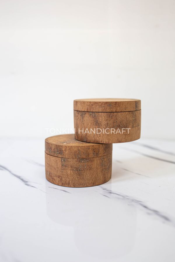 Round Small Cinnamon Bark Box added by Spoak Member