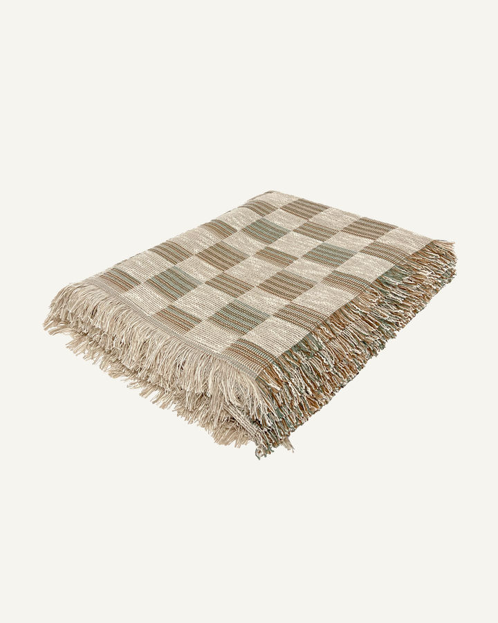 Mariana Throw in Sea added by Spoak Member