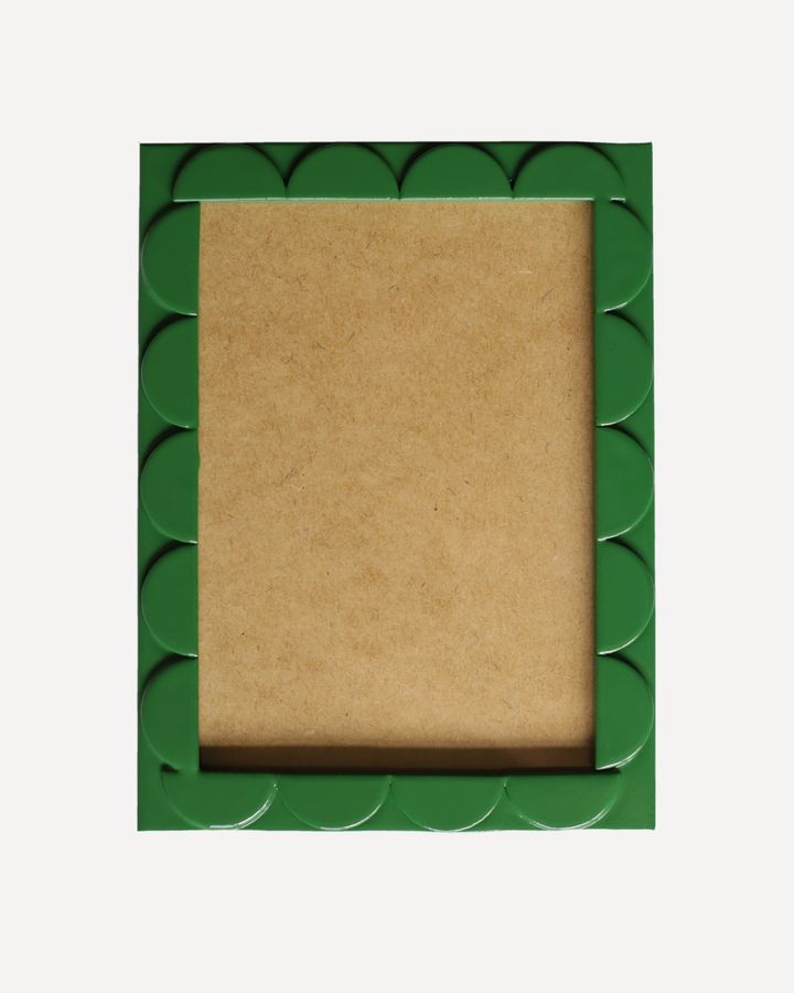 Emerald Green Laquered Scallop Frame added by Spoak Member