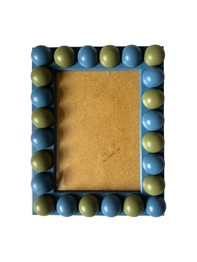 Cornflower Blue & Sage Green Stained Bobbin Frame added by Spoak Member