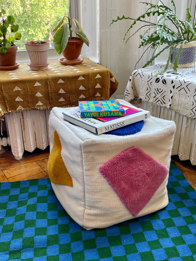 White Multi Geo Pouf added by Spoak Member