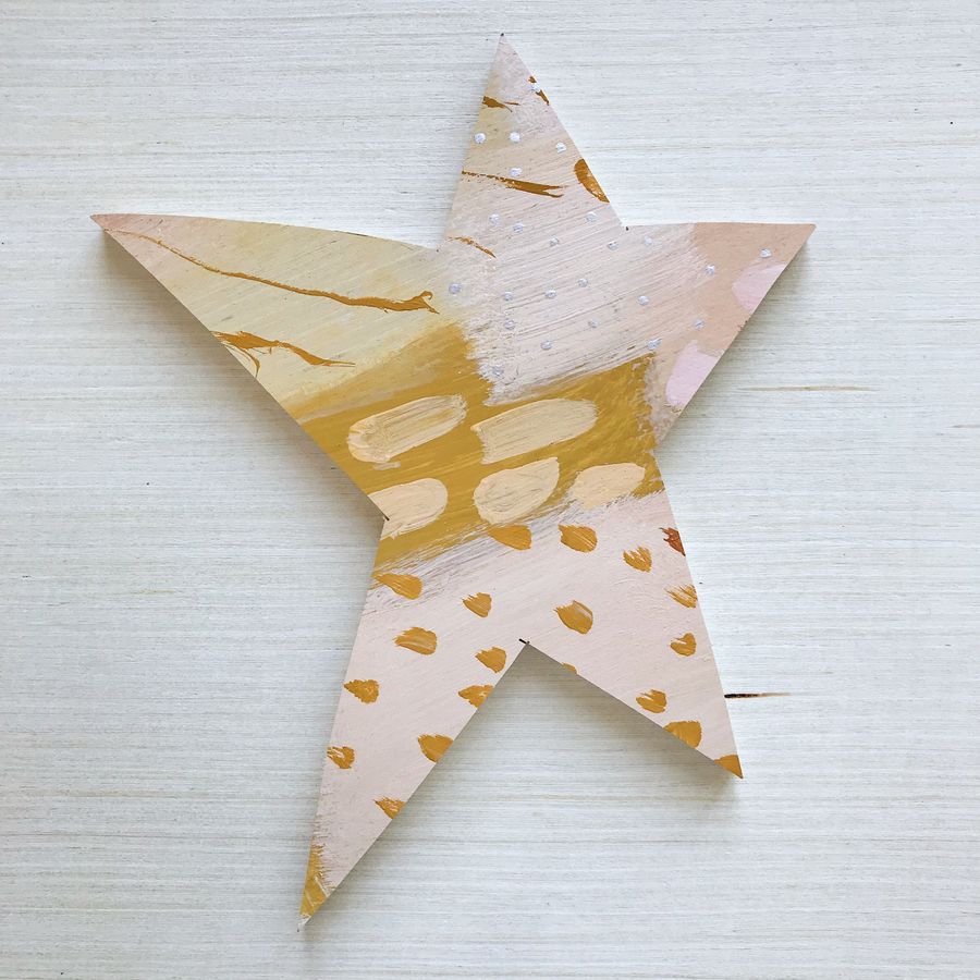 Gold Star Topper Medium 16 added by Spoak Member
