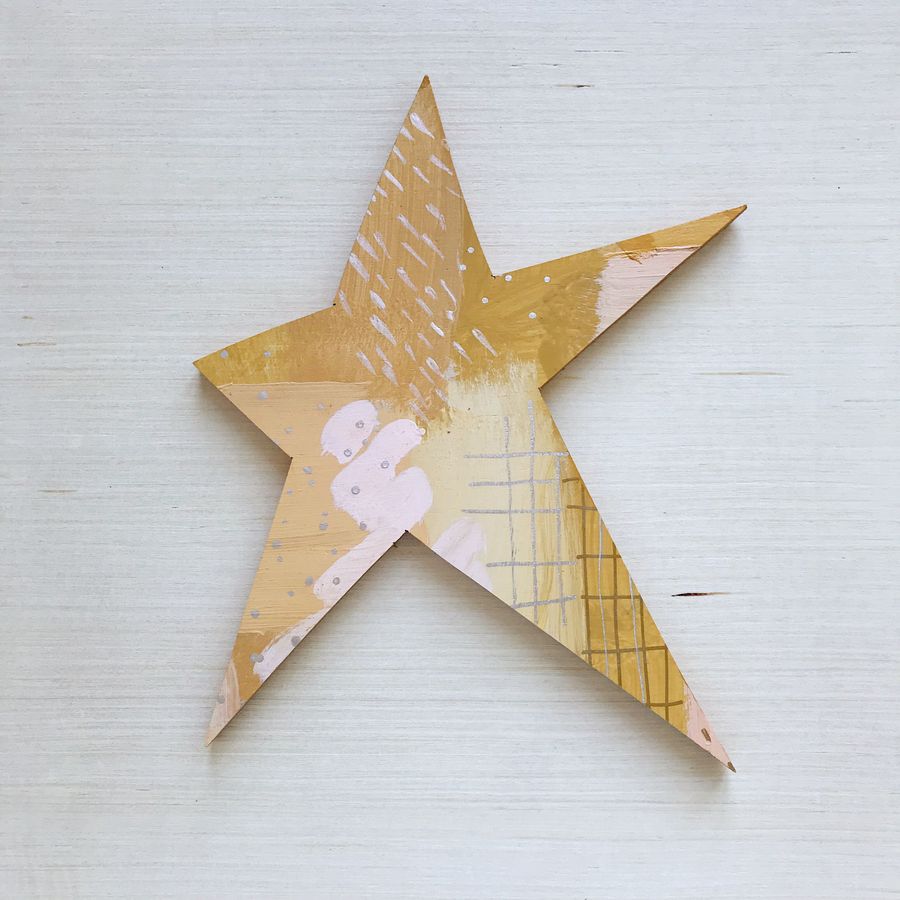 Gold Star Topper Large 4 added by Spoak Member