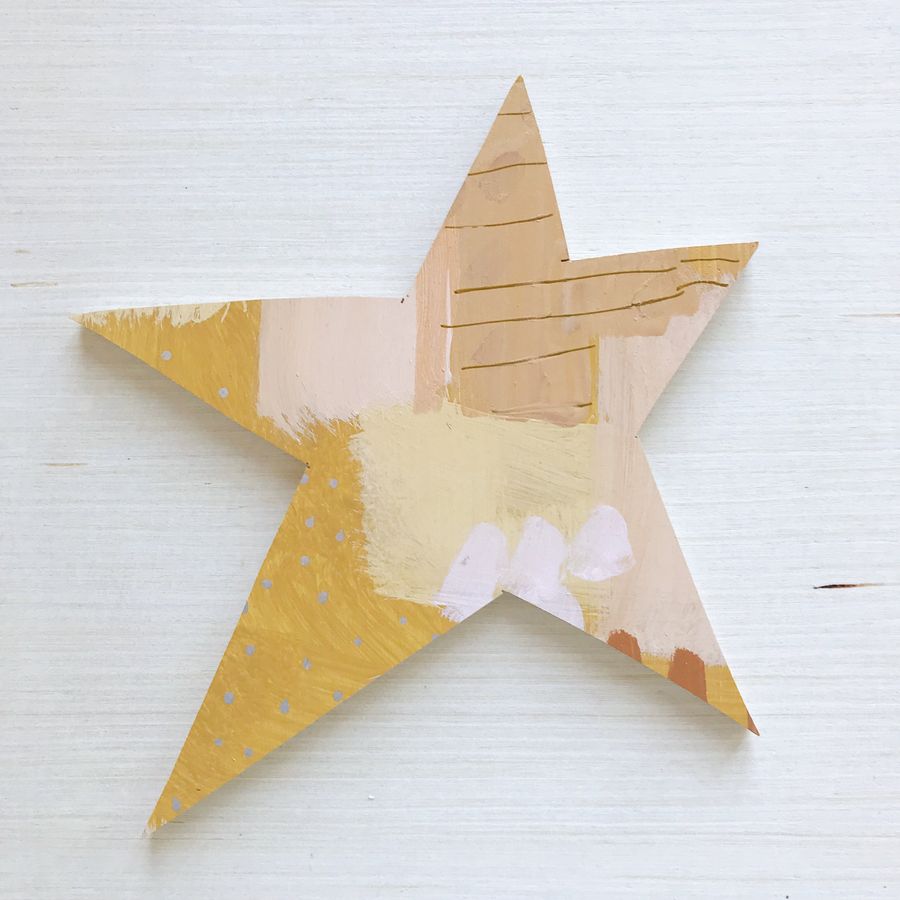Gold Star Topper Medium 10 added by Spoak Member