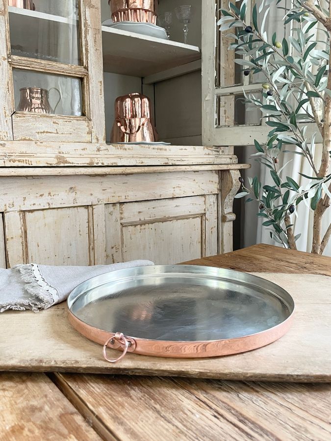 CMK Vintage Inspired Round Baking Tray (11” or 12”) added by Spoak Member