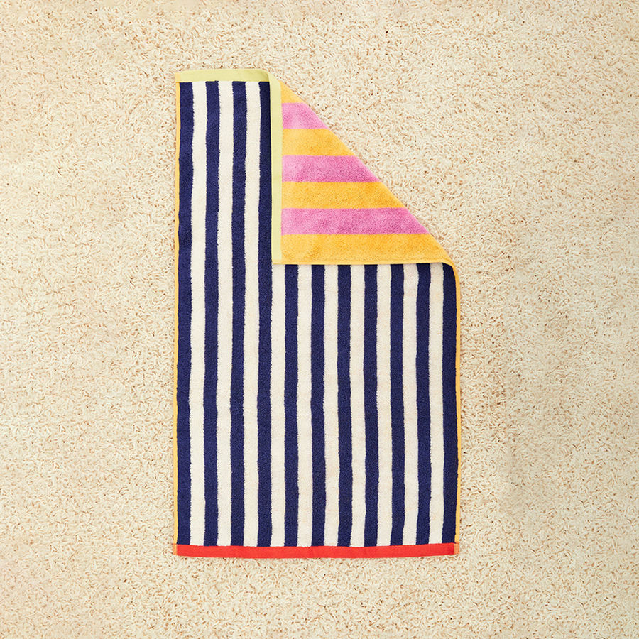 Grapefruit Stripe Hand Towel added by Spoak Member