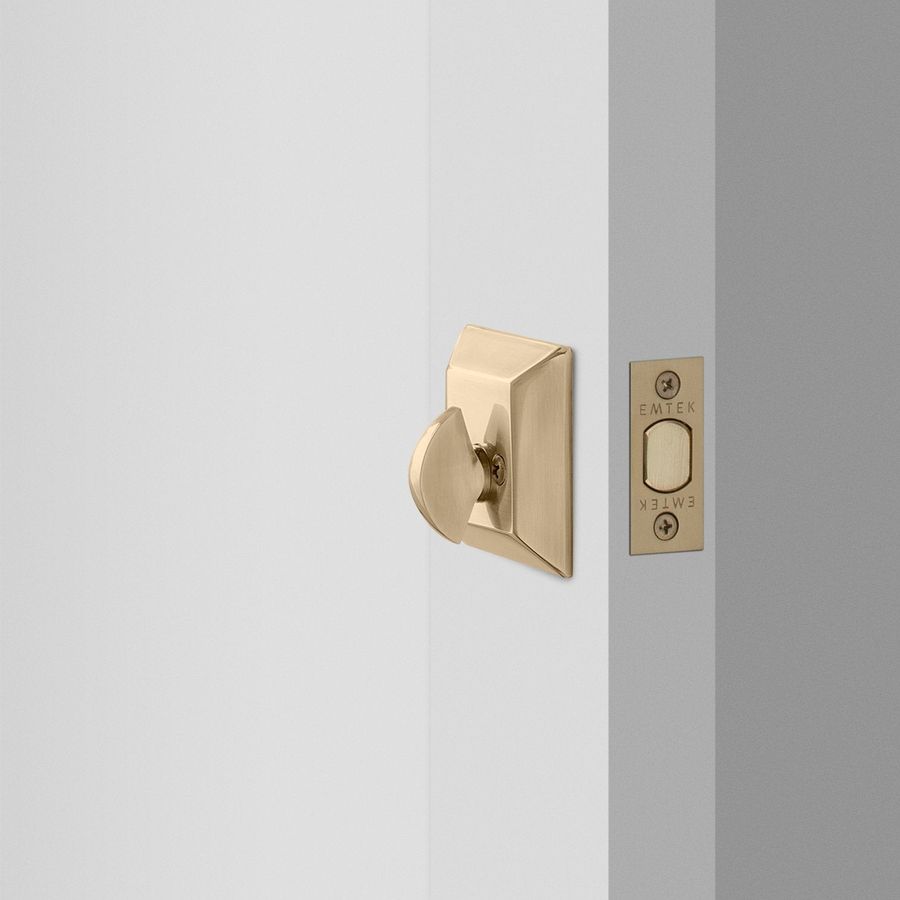 Freeport Deadbolt - Antique Brass added by Spoak Member