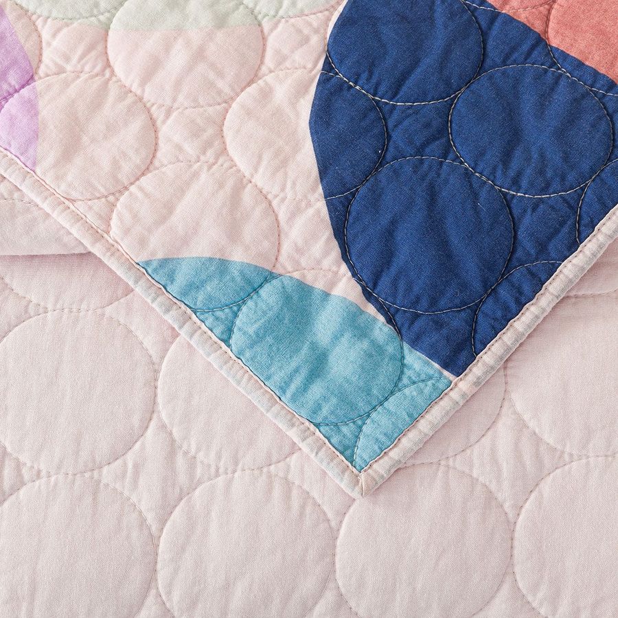 Circles Quilt Set by Ampersand added by Spoak Member