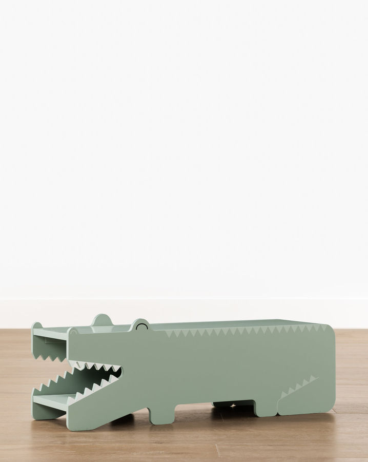 Alligator Storage Bench added by Spoak Member