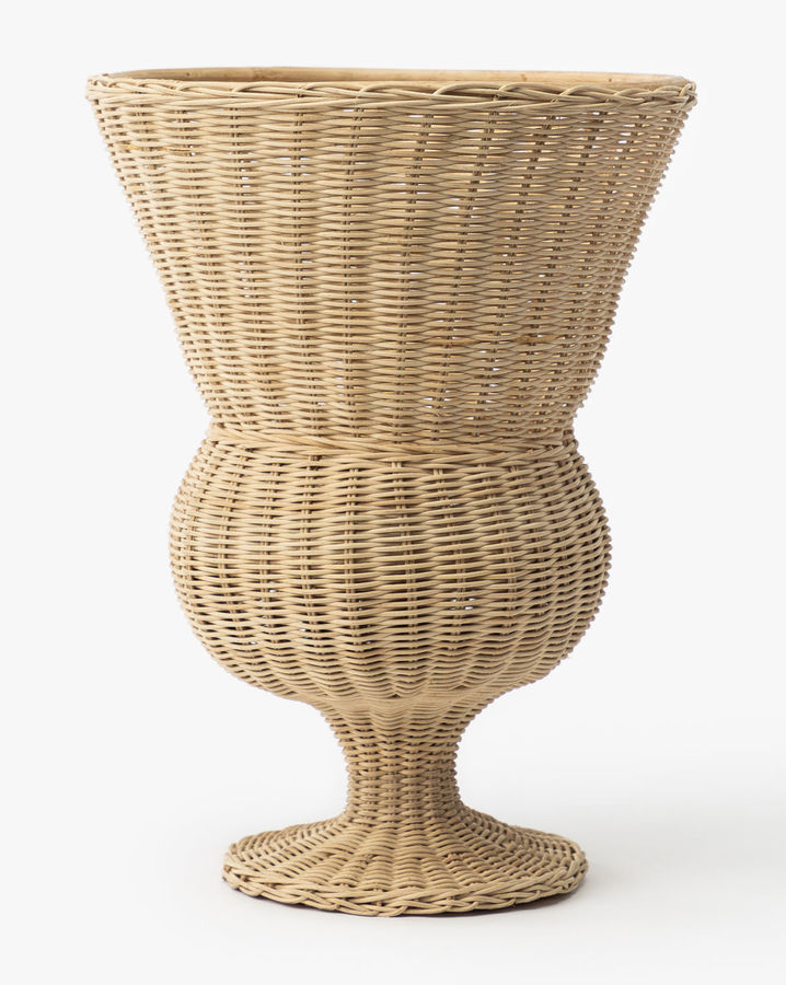 Wicker Footed Urn added by Spoak Member