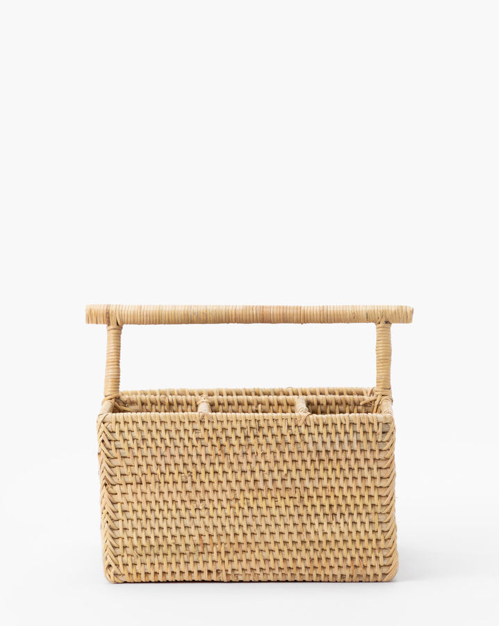 Rattan Utensil Caddy added by Spoak Member