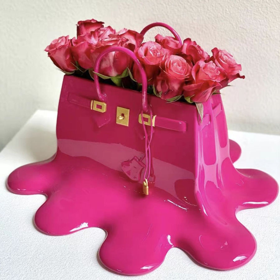 ArtZ® So Fancy Vase Bag Sculpture added by Spoak Member