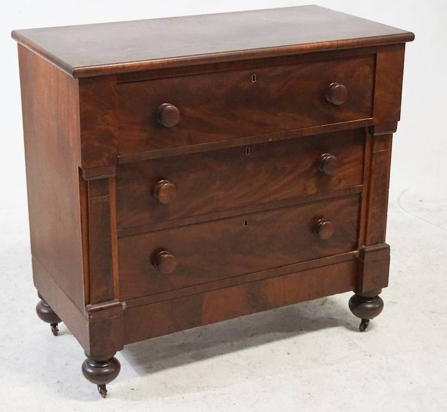 (9) American Classical Figured Mahogany Chest - Jan 13, 2024 | Wooten & Wooten Auctioneers In Sc added by Serena Finnerty