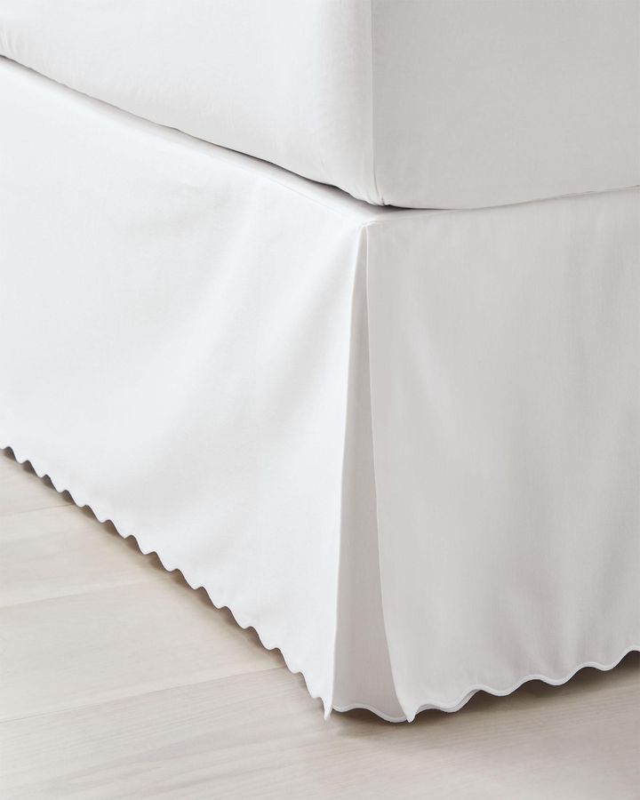 Wave Bedskirt added by Paulina Canini