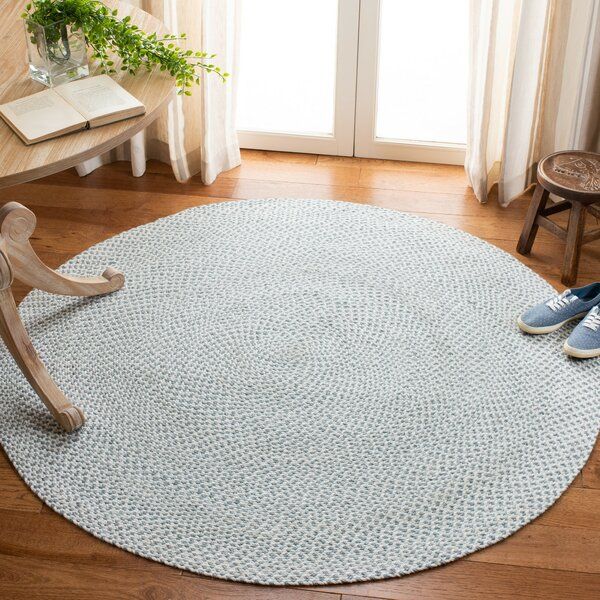 Walton Bay Abstract Handmade Flatweave Silver/Ivory Area Rug added by Spoak Member