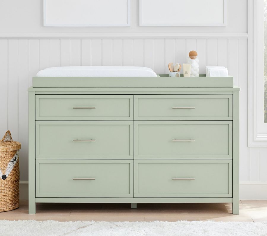dresser added by HELEN SALGADO