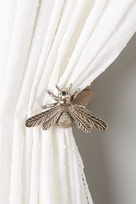 Queen Bee Tieback added by Bridgette Logan