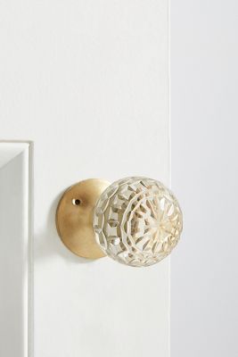 Capri Door Knob added by sarah spagnola
