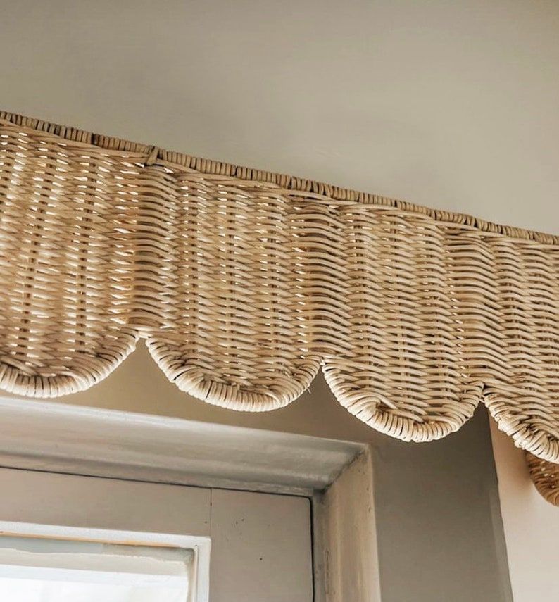 window covering added by Elizabeth Roussil
