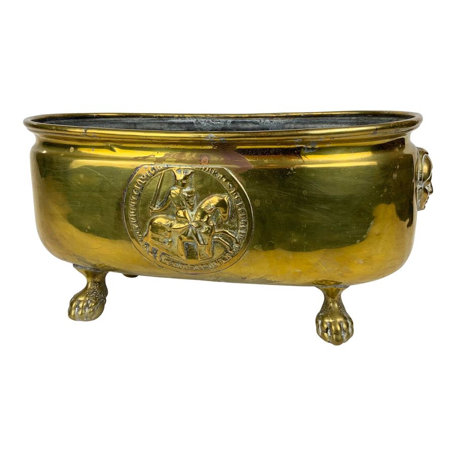 19th Century Cachepot added by Eleanor Hamilton