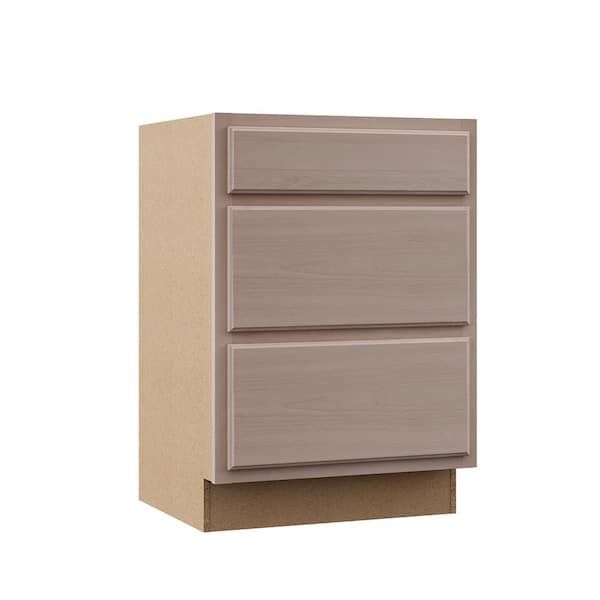 24" kitchen cabinet  added by Claire Brody