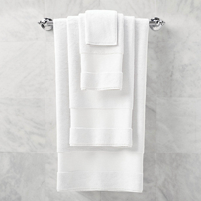 Frontgate Resort Collection Bath Towels added by Samantha Rodriguez
