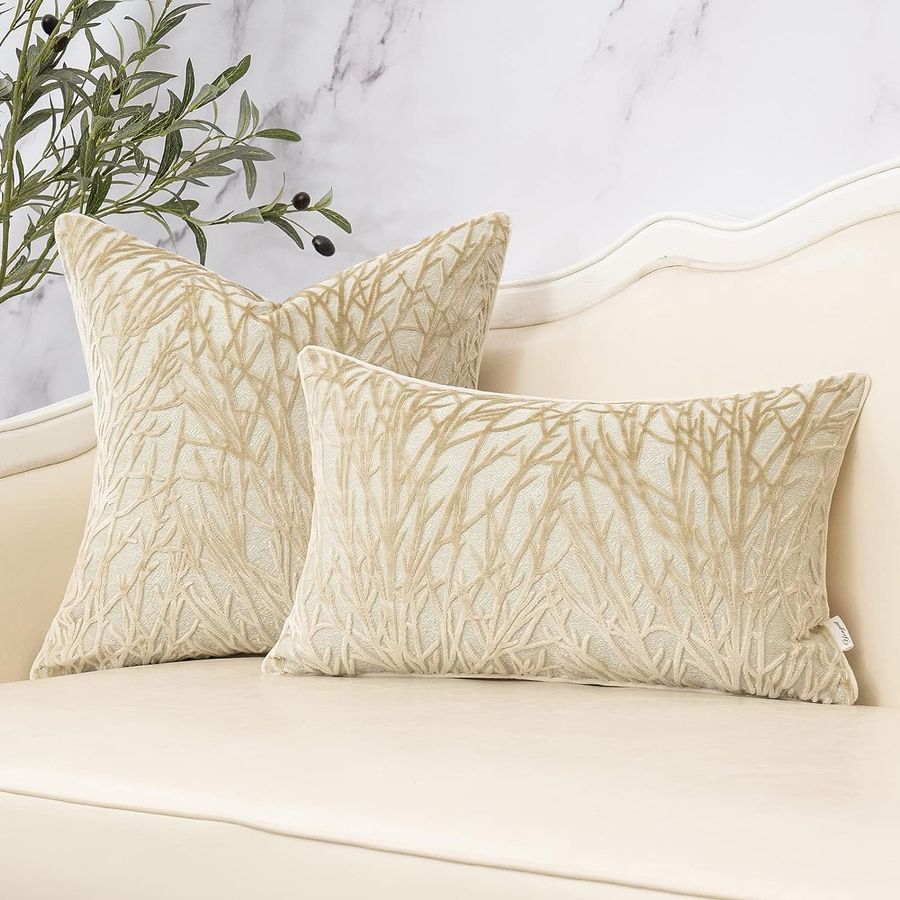 accent beige added by HELEN SALGADO