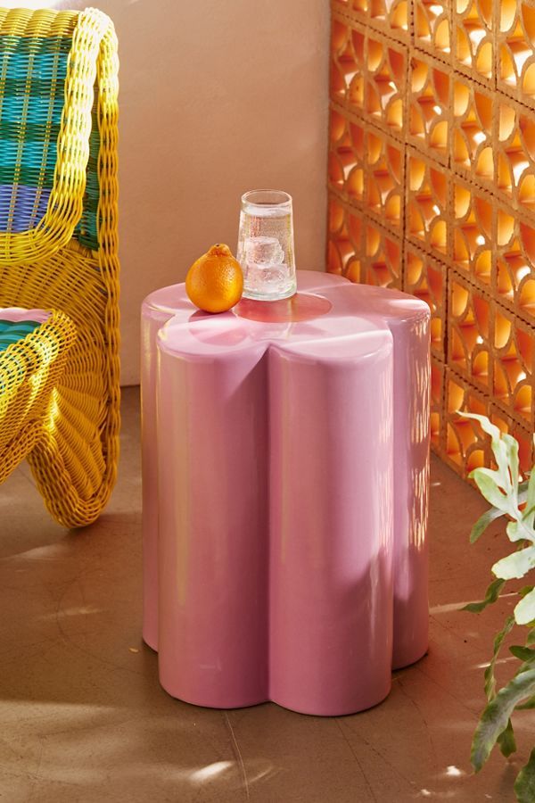 Daisy Indoor/Outdoor Ceramic Side Table added by Kelly Calley