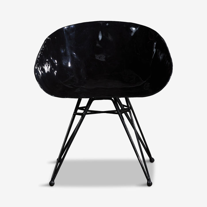 Pugo Round Metal Chair, Black added by Lauren Hirshfield