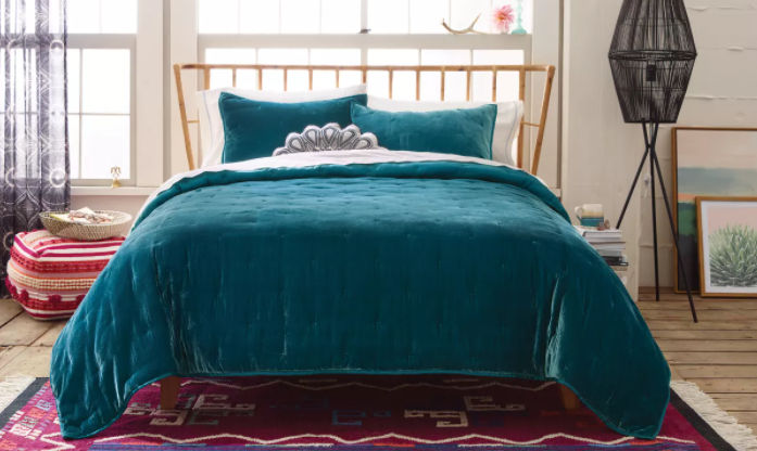 Full/Queen Velvet Tufted Stitch Quilt Teal - Opalhouse™ added by Joelle Cullimore
