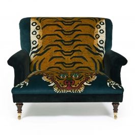 BLOOMSBURY Velvet Chair - SABER LOVE SEAT added by Danyale McCurdy-McKinnon, PhD