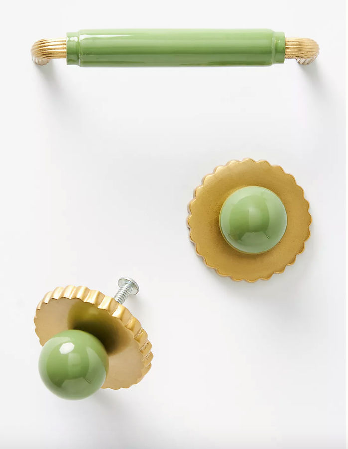 Deauville Handle added by Rxchel Abrahams