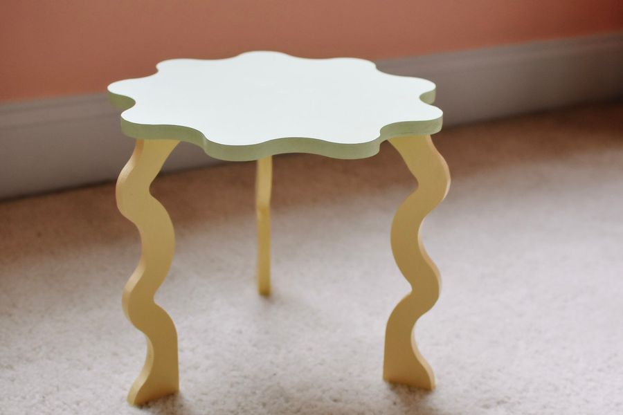 Wavy Plant Stand - Squiggle Plant Stand - Funky Eclectic Decor - Maximalist Style added by Kate Seymour