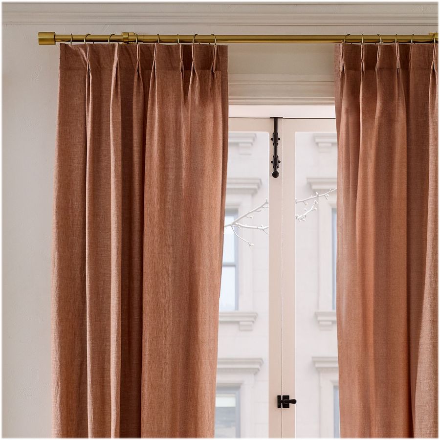 Pleated European Flax Linen Curtain added by Laura Fenstad
