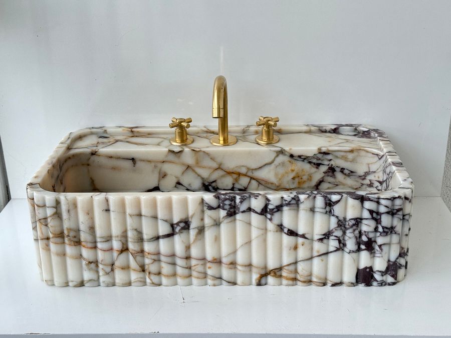 Calacatta Viola Marble Sink added by Polina Melamed