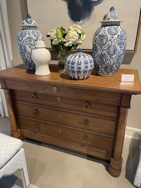 I39-705 - PARADIGM CHEST added by Sarah Jane Meek