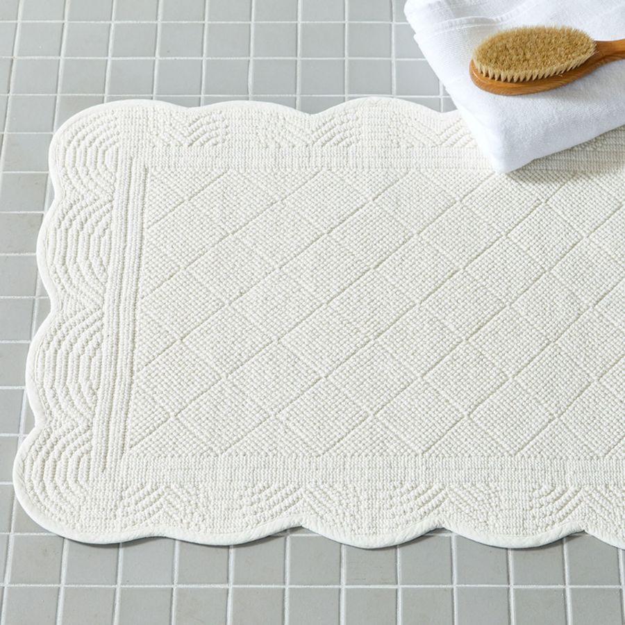 24" x 34" Heather Taylor Home Organic Scallop Edge Bath Mat added by Taylor Grysiewicz