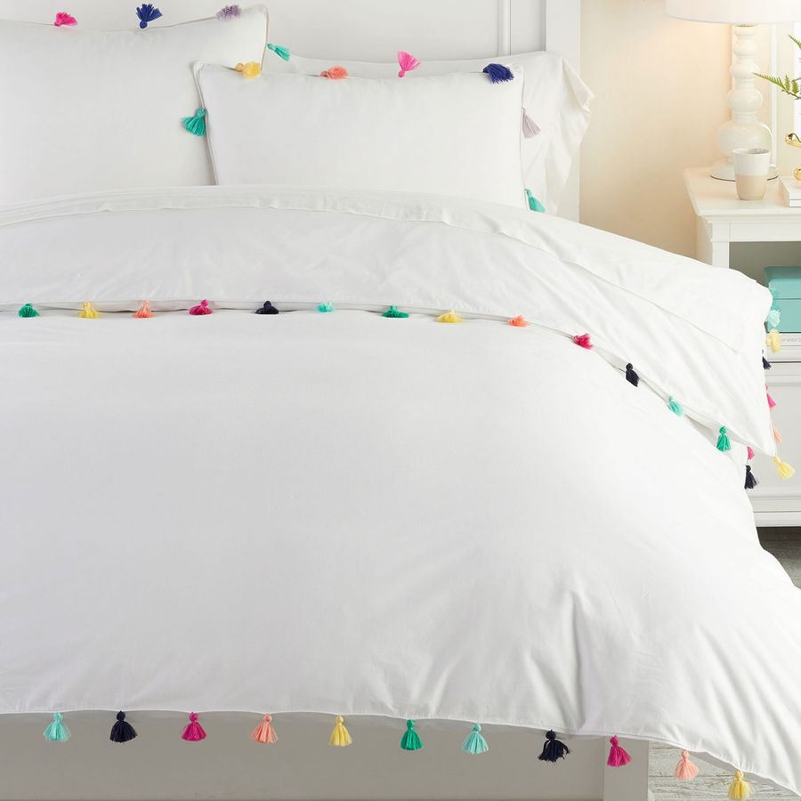 tassel duvet  added by HELEN SALGADO