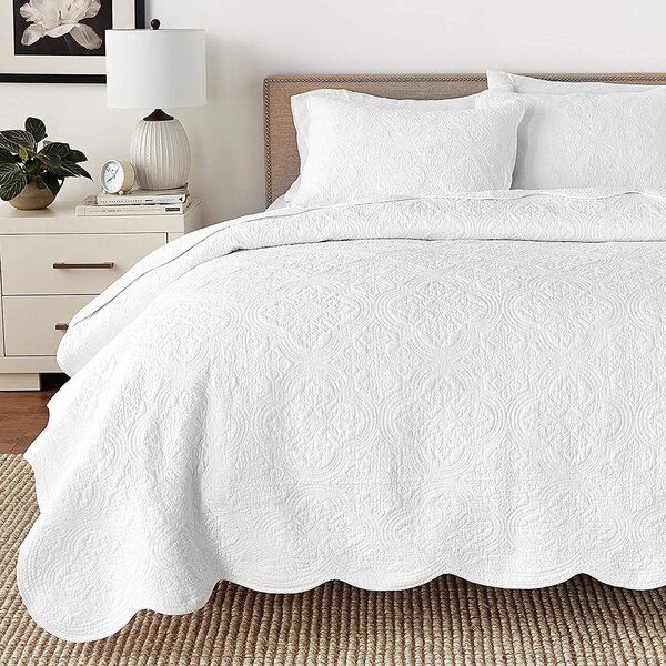 Merauke Terin Standard Reversible Quilt Set added by sallie tyler