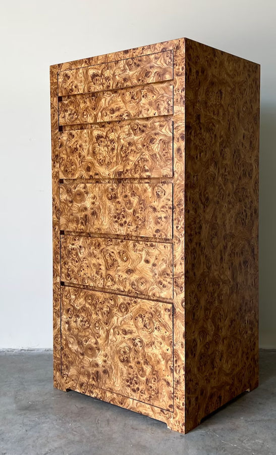 Burl Wood Chest added by Vivi Moya