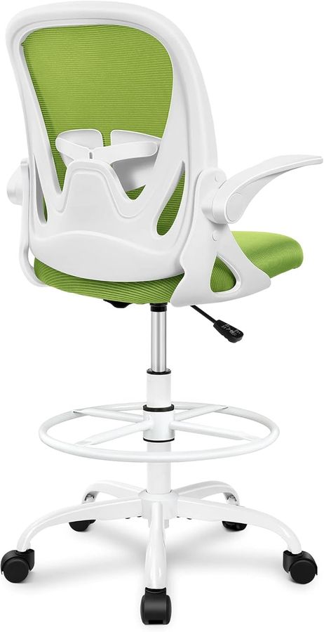 chair  added by sallie tyler