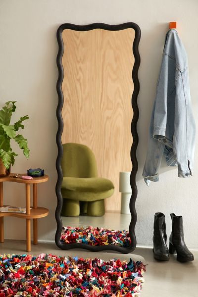 Squiggle Mirror added by Keavy McFadden